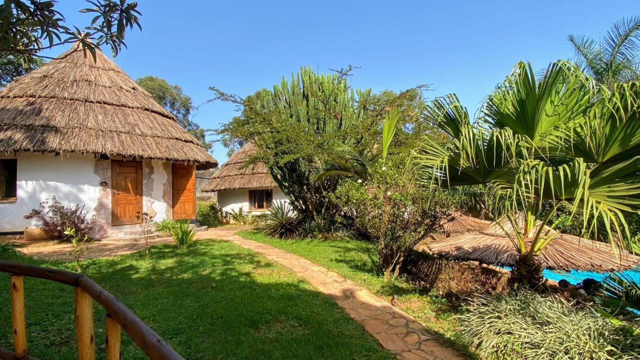 Banda Lodge Masaka Exterior photo