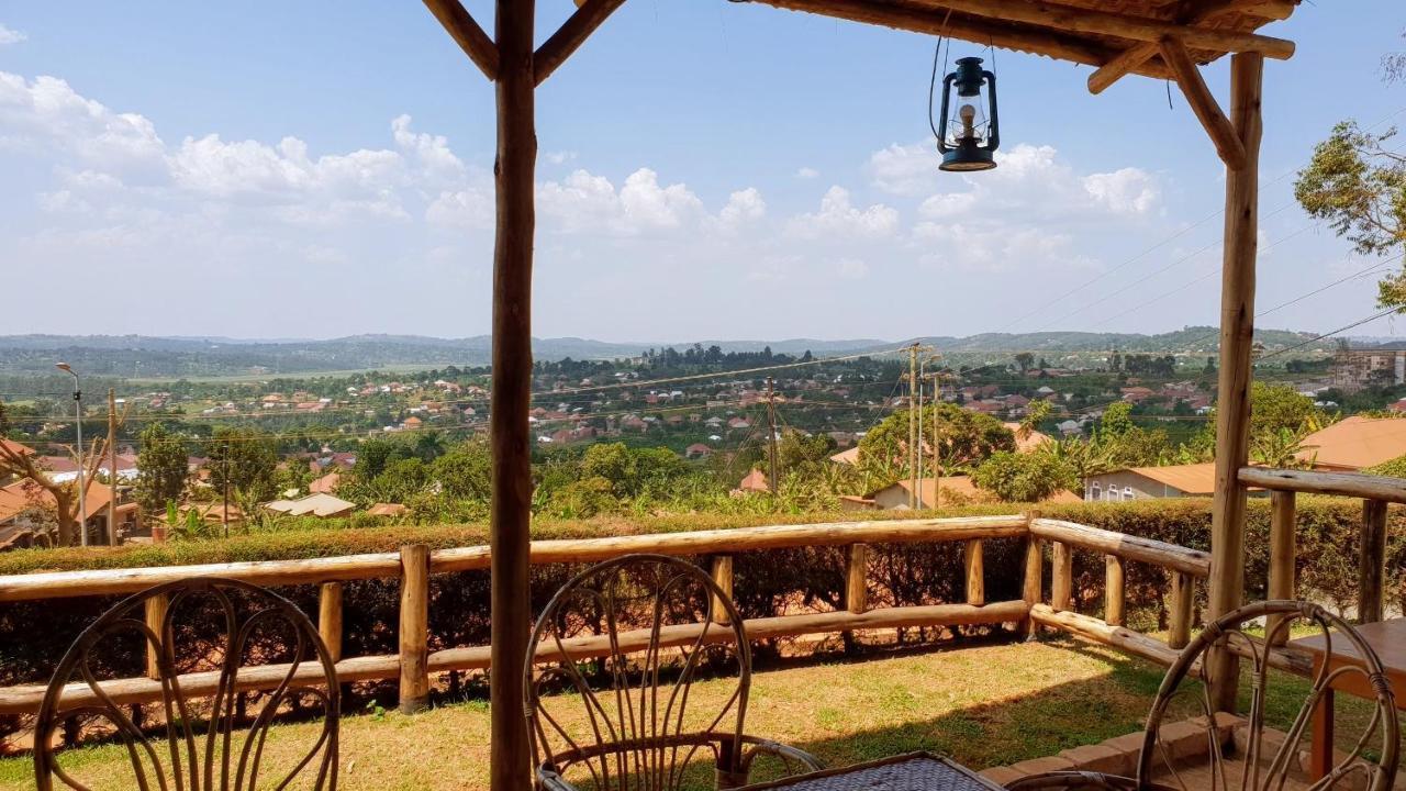 Banda Lodge Masaka Exterior photo
