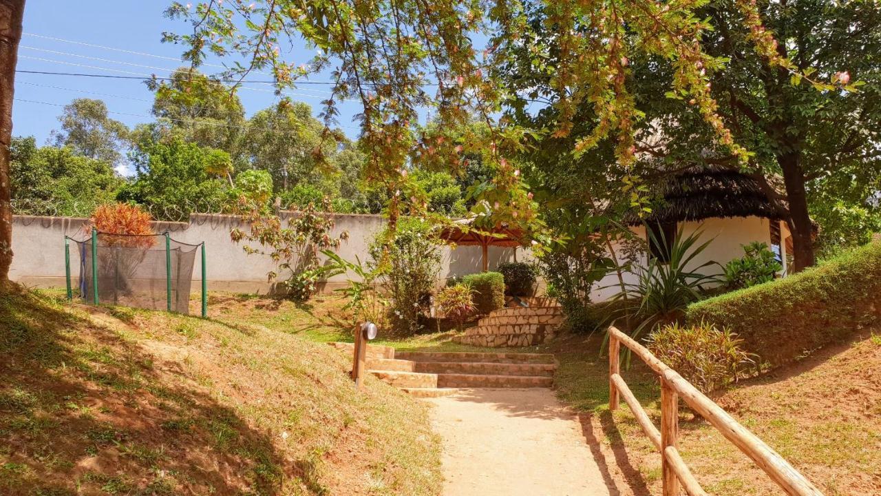 Banda Lodge Masaka Exterior photo