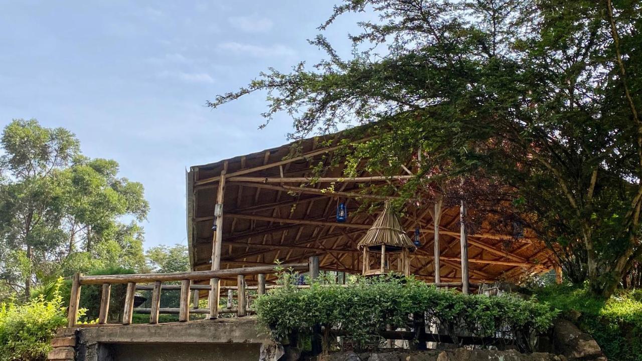 Banda Lodge Masaka Exterior photo