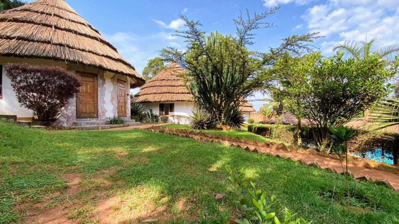 Banda Lodge Masaka Exterior photo